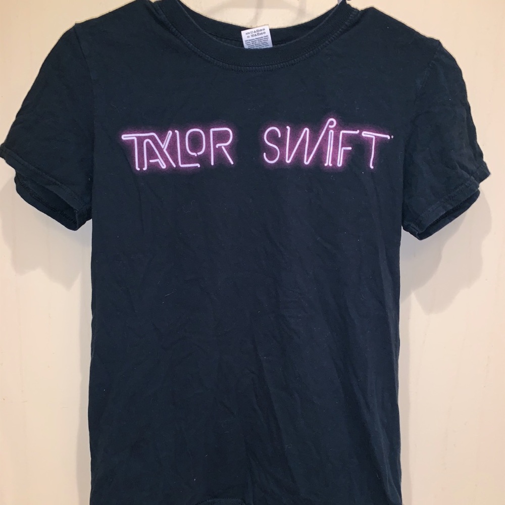 Taylor Swift The 1989 Tour Concert Shirt